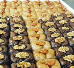 باقلوا استانبولی ولبنانی وانواع باقلوا سنتی